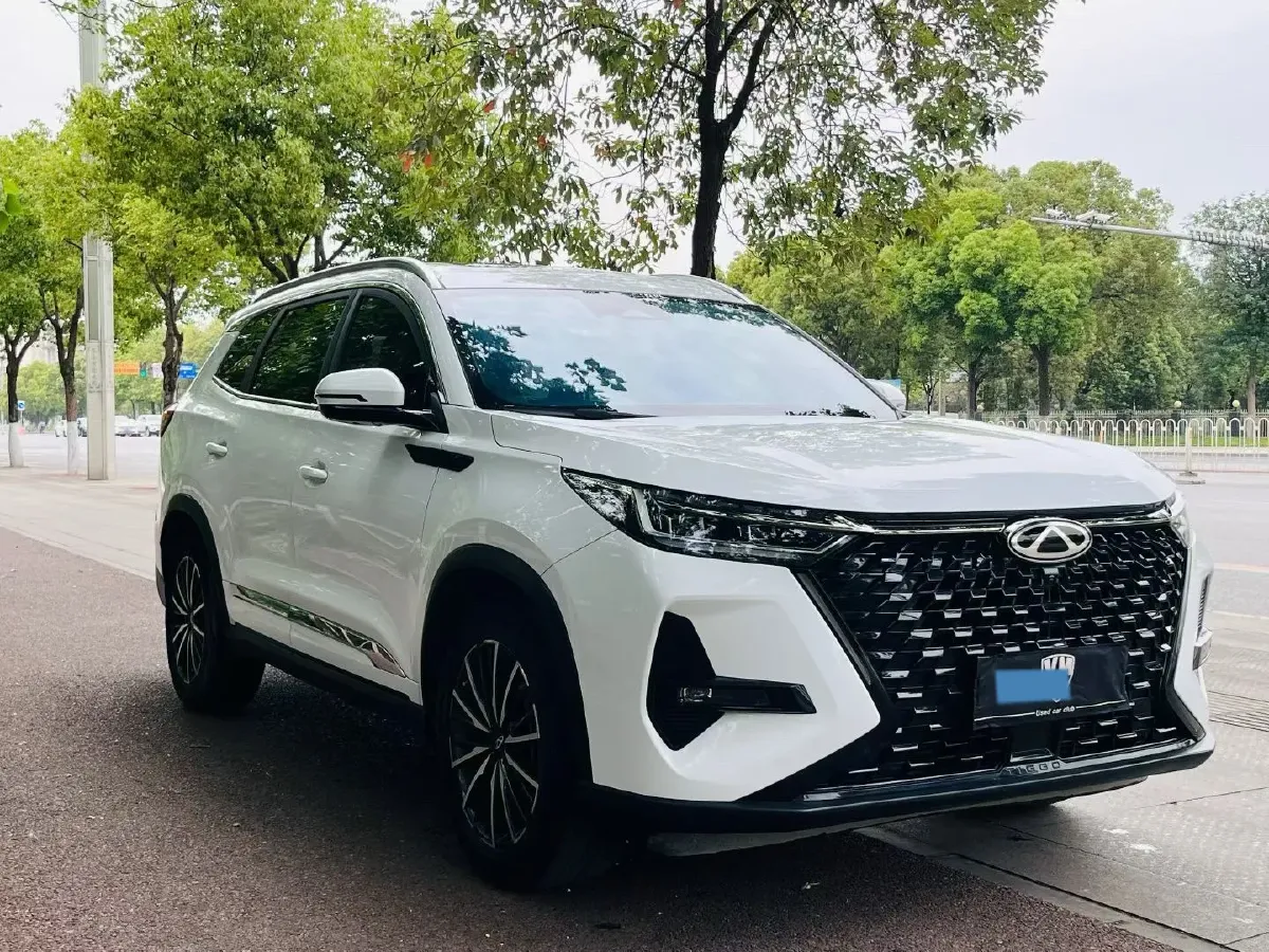 2024 Chery Tiggo 8 PRO 1.6T 197HP L4 7DCT,autocango,china used car exporter,china ev exporter,chinese used car exporter,chinese used ev exporter