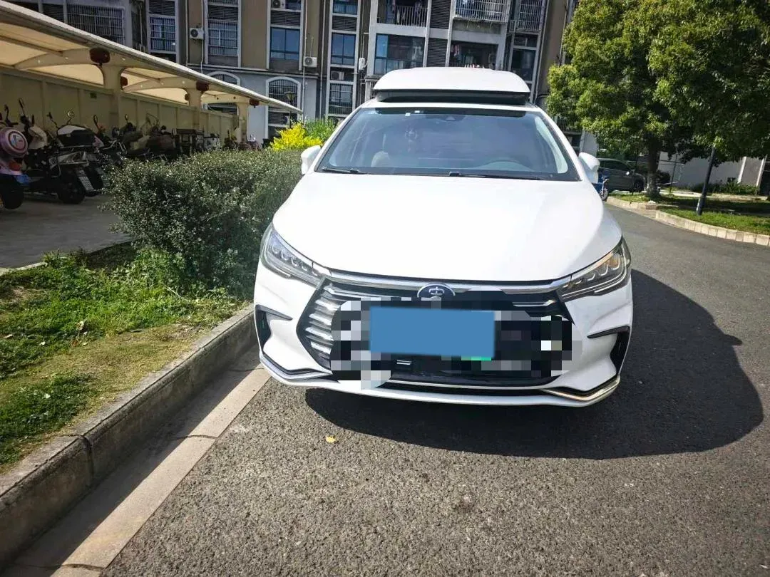 2022 Skyworth HT-i 1.5L 110HP L4 E-CVT PHEV 21.68KWH,autocango,china used car exporter,china ev exporter,chinese used car exporter,chinese used ev exporter