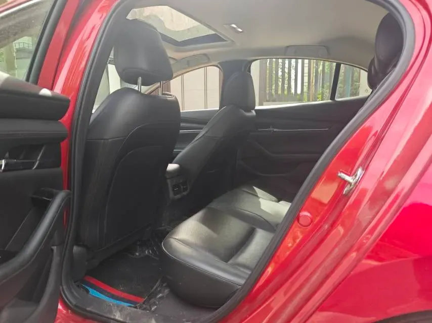 2020 Mazda 3 Axela 2.0L 158HP L4 6AT,autocango,china used car exporter,china ev exporter,chinese used car exporter,chinese used ev exporter