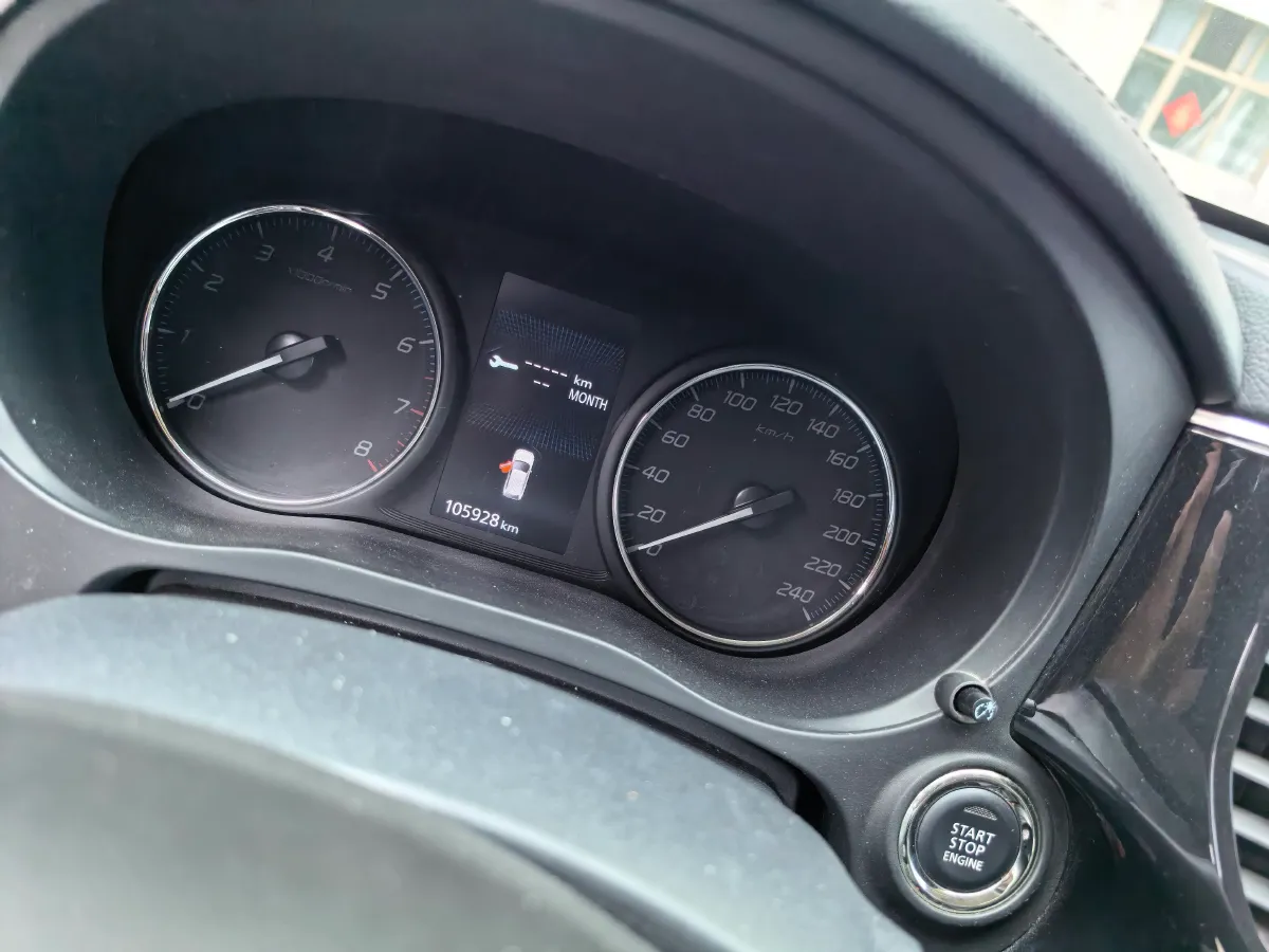 2020 Mitsubishi Outlander 2.0L 166HP L4 CVT,autocango,china used car exporter,china ev exporter,chinese used car exporter,chinese used ev exporter