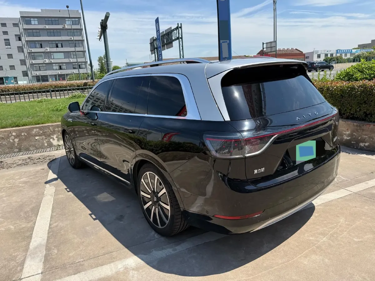 2024 AITO AITO M9 1.5T 152HP L4 REEV 42KWH,autocango,china used car exporter,china ev exporter,chinese used car exporter,chinese used ev exporter