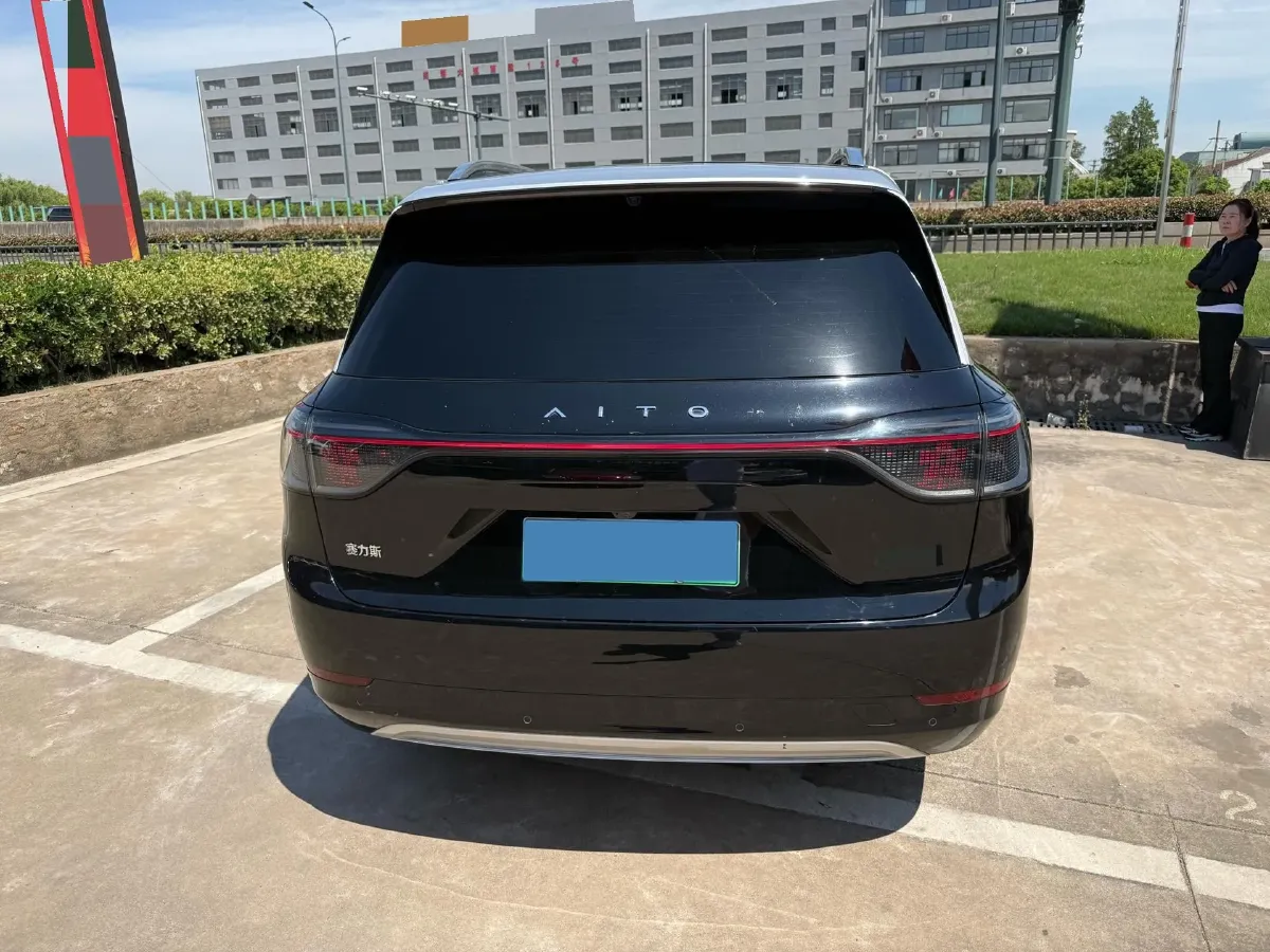 2024 AITO AITO M9 1.5T 152HP L4 REEV 42KWH,autocango,china used car exporter,china ev exporter,chinese used car exporter,chinese used ev exporter