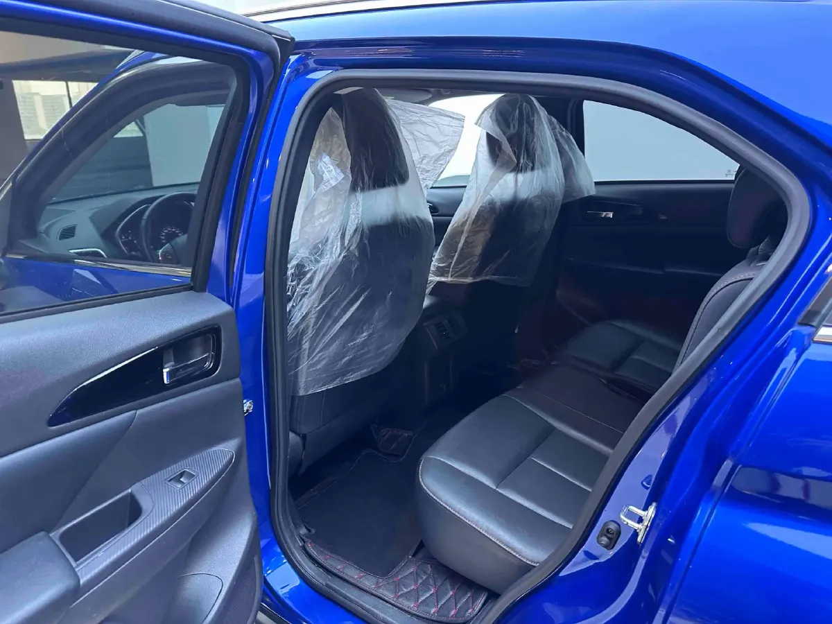 2021 Mitsubishi Eclipse Cross 1.5T 170HP L4 CVT,autocango,china used car exporter,china ev exporter,chinese used car exporter,chinese used ev exporter
