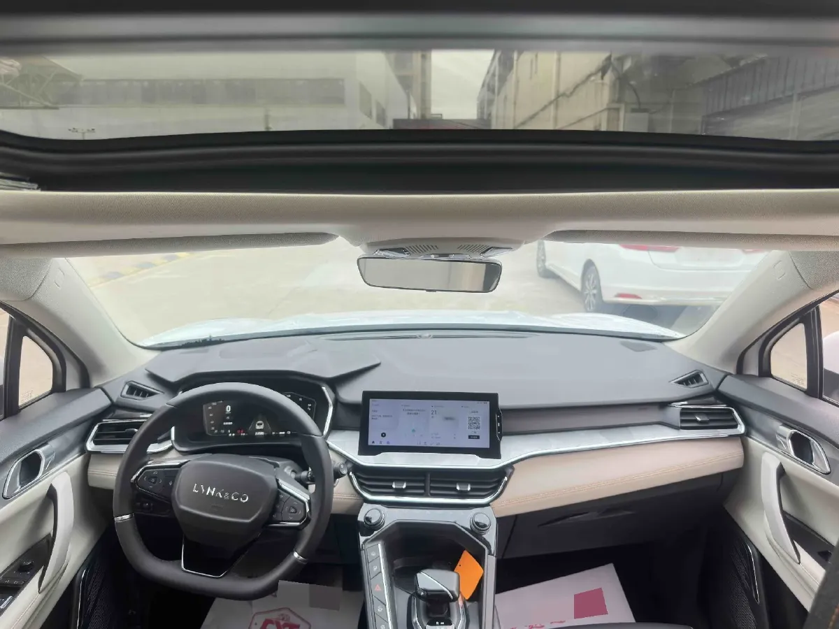 2023 LYNK&CO 08 EM-P 1.5T 163HP L4 3DHT PHEV 21.2KWH,autocango,china used car exporter,china ev exporter,chinese used car exporter,chinese used ev exporter
