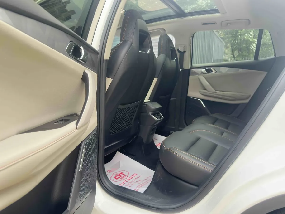 2023 LYNK&CO 08 EM-P 1.5T 163HP L4 3DHT PHEV 21.2KWH,autocango,china used car exporter,china ev exporter,chinese used car exporter,chinese used ev exporter