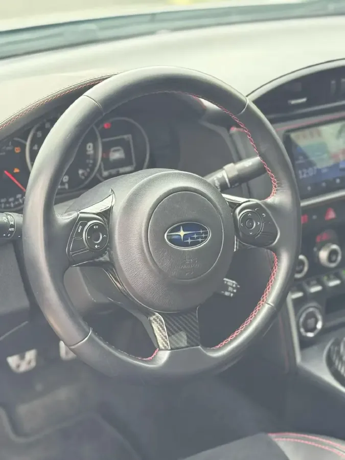 2019 Ford Focus 2.3T 280HP L4 6MT,autocango,china used car exporter,china ev exporter,chinese used car exporter,chinese used ev exporter