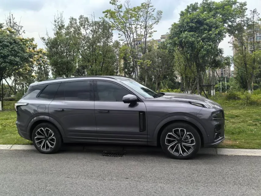 2024 LYNK&CO 09 EM-P 2.0T 254HP L4 3DHT PHEV 40.1KWH,autocango,china used car exporter,china ev exporter,chinese used car exporter,chinese used ev exporter