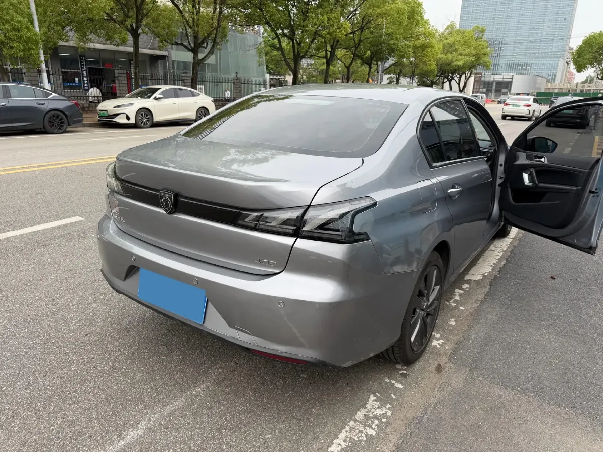 2022 Peugeot 408 1.6T 170HP L4 6AT,autocango,china used car exporter,china ev exporter,chinese used car exporter,chinese used ev exporter
