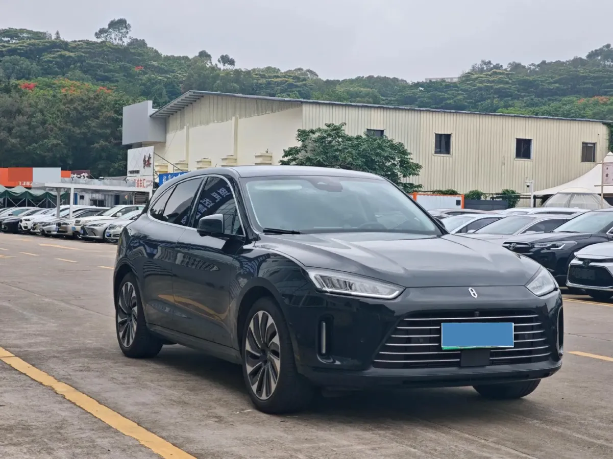 2022 JMC YuHu 7 2.0T 141HP L4 8AT,autocango,china used car exporter,china ev exporter,chinese used car exporter,chinese used ev exporter