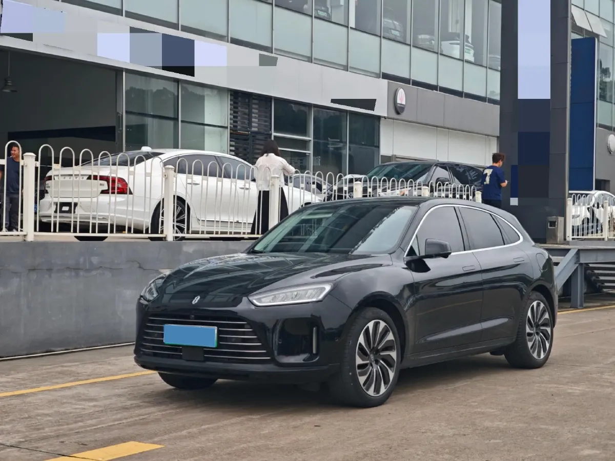 2022 JMC YuHu 7 2.0T 141HP L4 8AT,autocango,china used car exporter,china ev exporter,chinese used car exporter,chinese used ev exporter