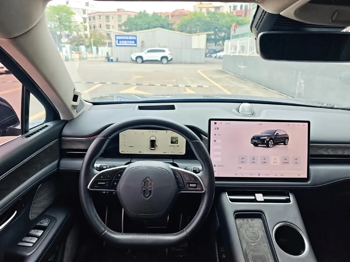 2022 JMC YuHu 7 2.0T 141HP L4 8AT,autocango,china used car exporter,china ev exporter,chinese used car exporter,chinese used ev exporter