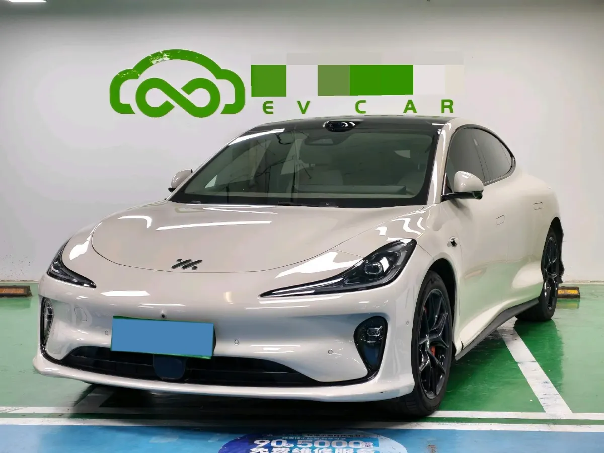 2025 IM L6 BEV,autocango,china used car exporter,china ev exporter,chinese used car exporter,chinese used ev exporter