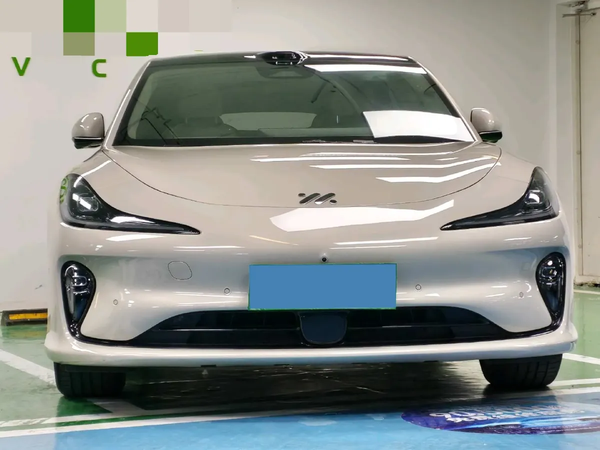 2025 IM L6 BEV,autocango,china used car exporter,china ev exporter,chinese used car exporter,chinese used ev exporter