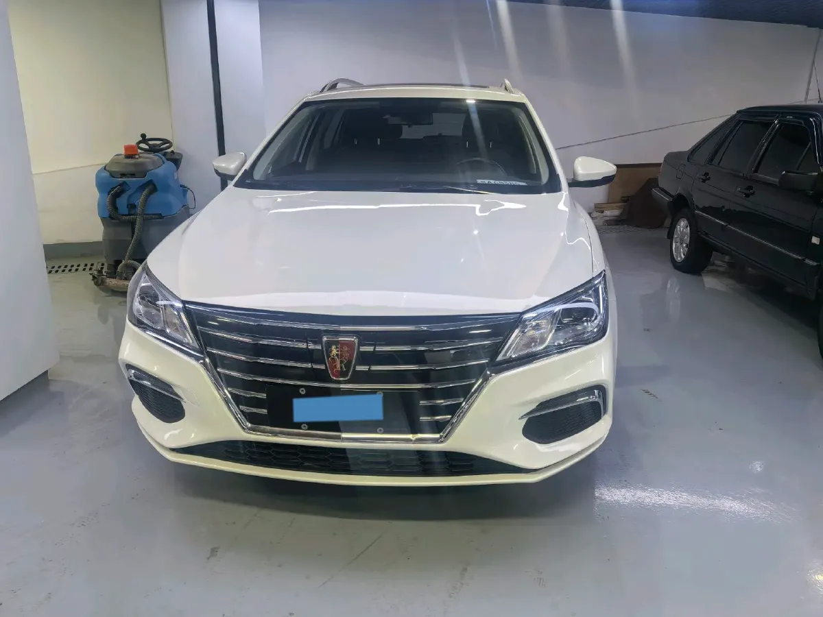 2018 Roewe Ei5 BEV 35KWH,autocango,china used car exporter,china ev exporter,chinese used car exporter,chinese used ev exporter