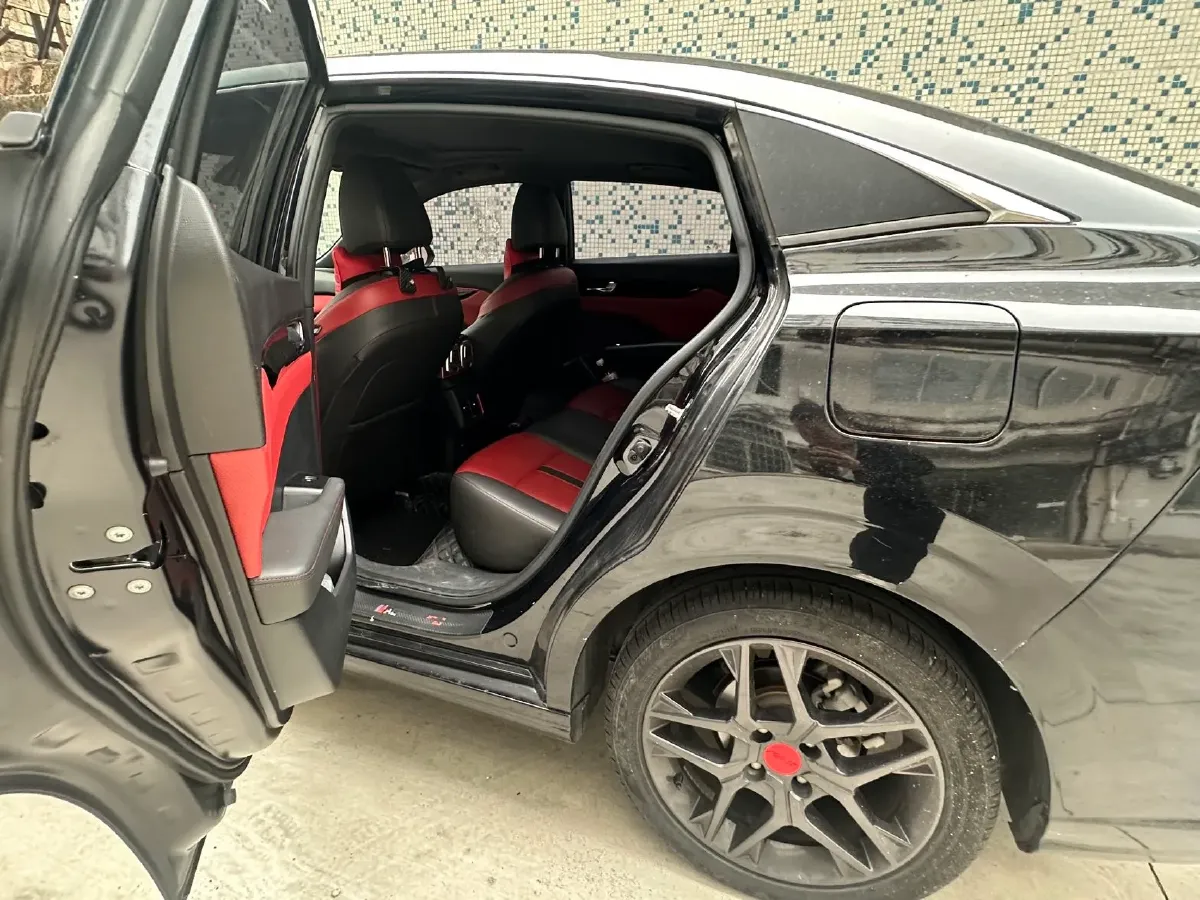 2021 DongFeng Aeolus YiXuan 1.5T 150HP L4 6DCT,autocango,china used car exporter,china ev exporter,chinese used car exporter,chinese used ev exporter