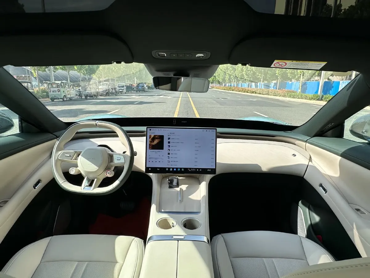 2025 MI YU7 BEV,autocango,china used car exporter,china ev exporter,chinese used car exporter,chinese used ev exporter