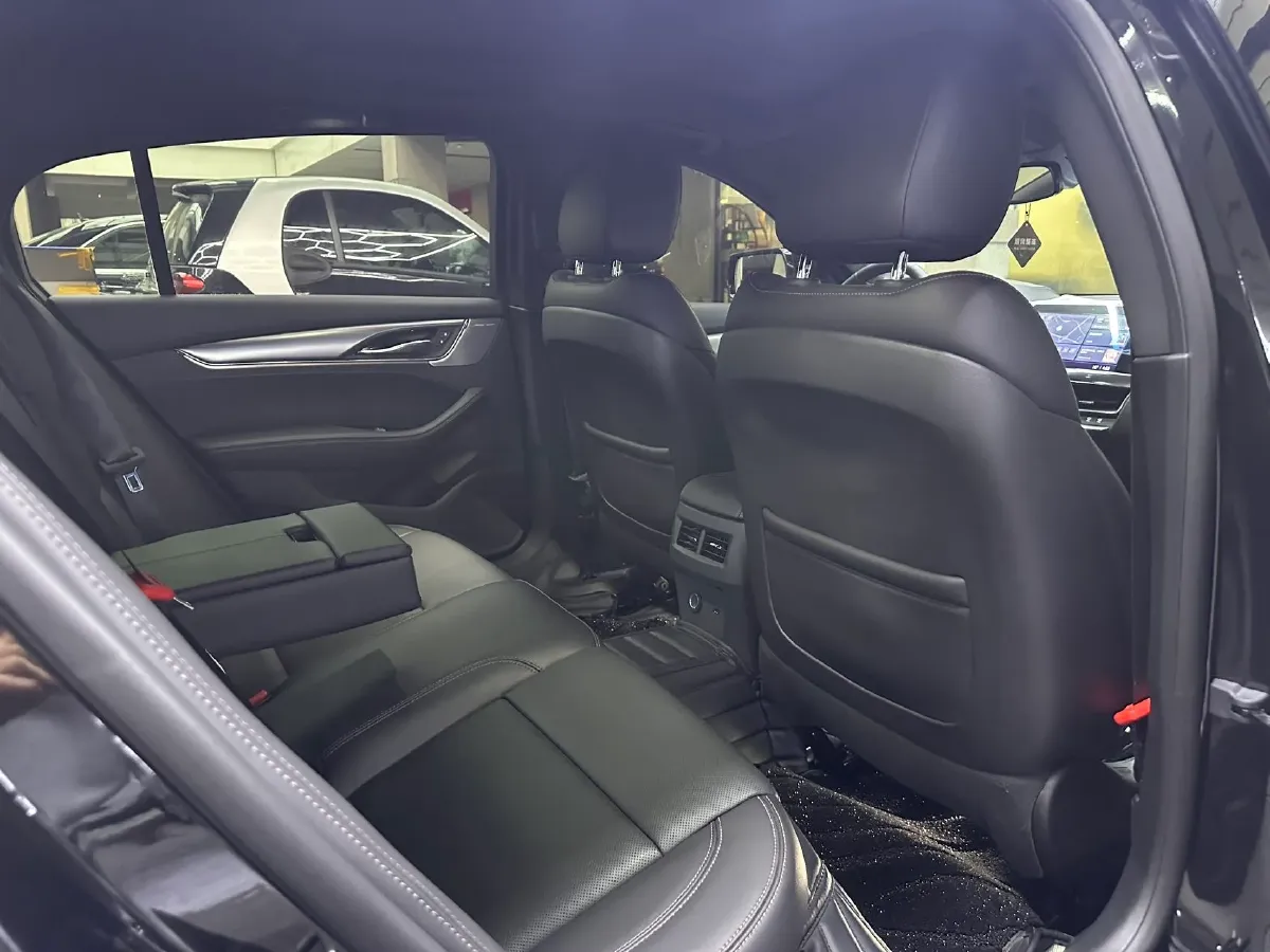 2021 Cadillac CT5 2.0T 237HP L4 10AT,autocango,china used car exporter,china ev exporter,chinese used car exporter,chinese used ev exporter