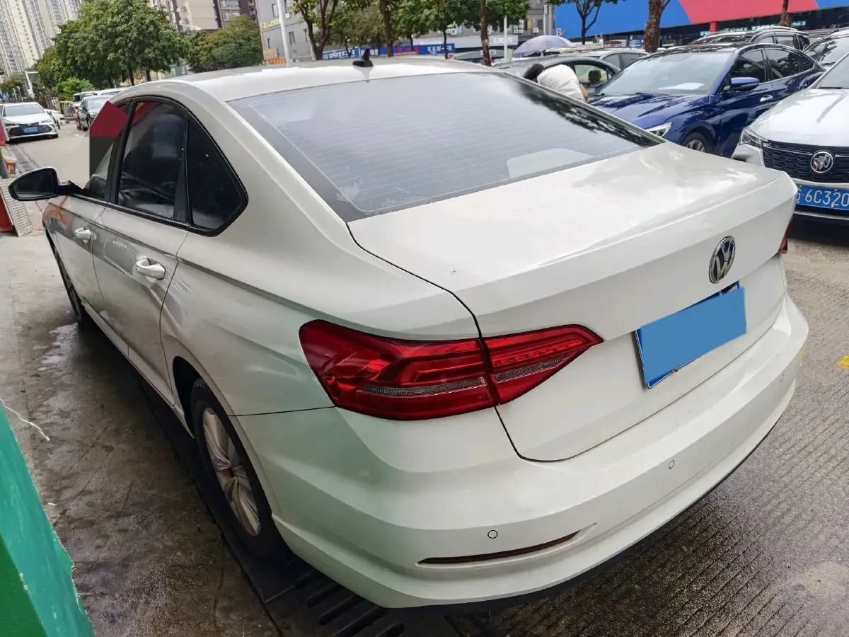 2018 Landwind XiaoYao 1.5T 163HP L4 CVT,autocango,china used car exporter,china ev exporter,chinese used car exporter,chinese used ev exporter