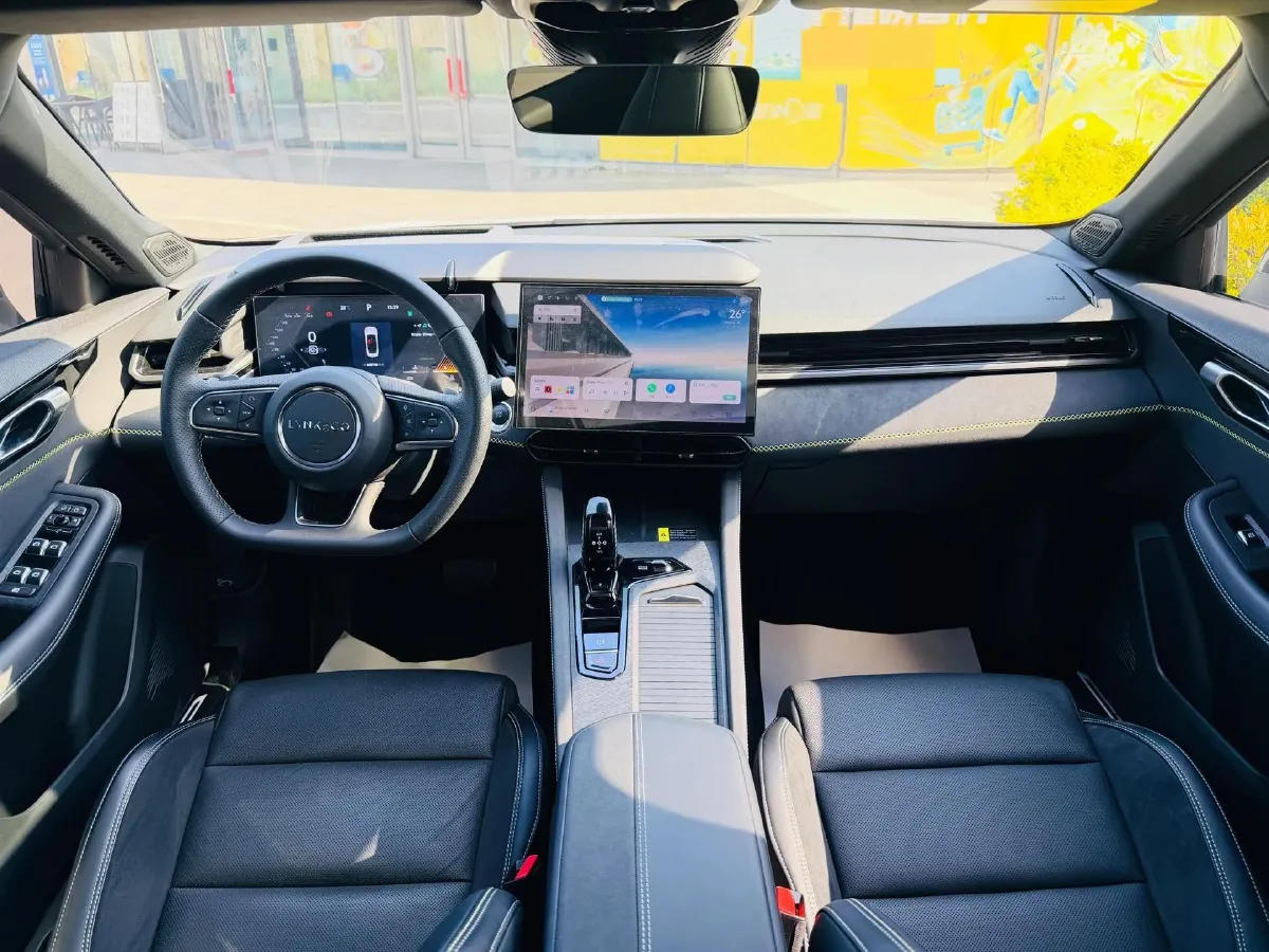 2023 LYNK&CO 03 2.0T 254HP L4 7DCT,autocango,china used car exporter,china ev exporter,chinese used car exporter,chinese used ev exporter