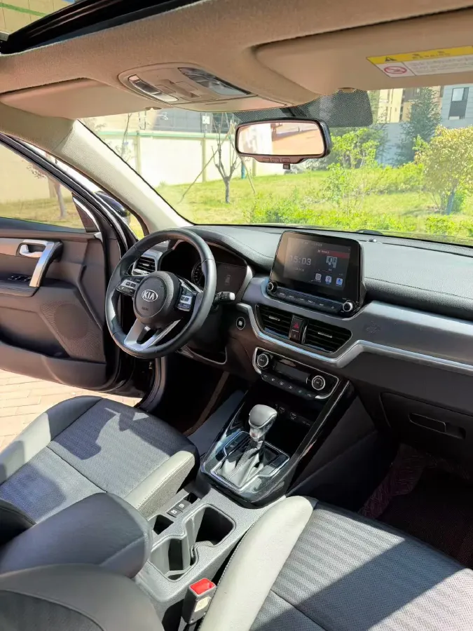 2019 Kia Sportage R 2.0L 160HP L4 6AT,autocango,china used car exporter,china ev exporter,chinese used car exporter,chinese used ev exporter