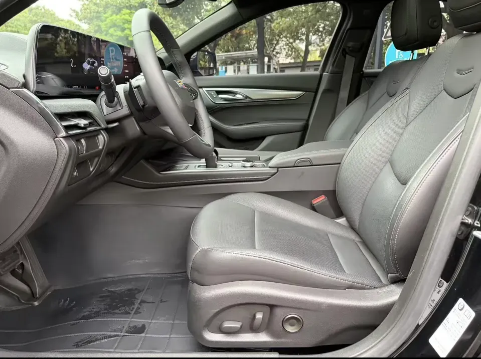 2024 Cadillac CT5 2.0T 237HP L4 10AT,autocango,china used car exporter,china ev exporter,chinese used car exporter,chinese used ev exporter