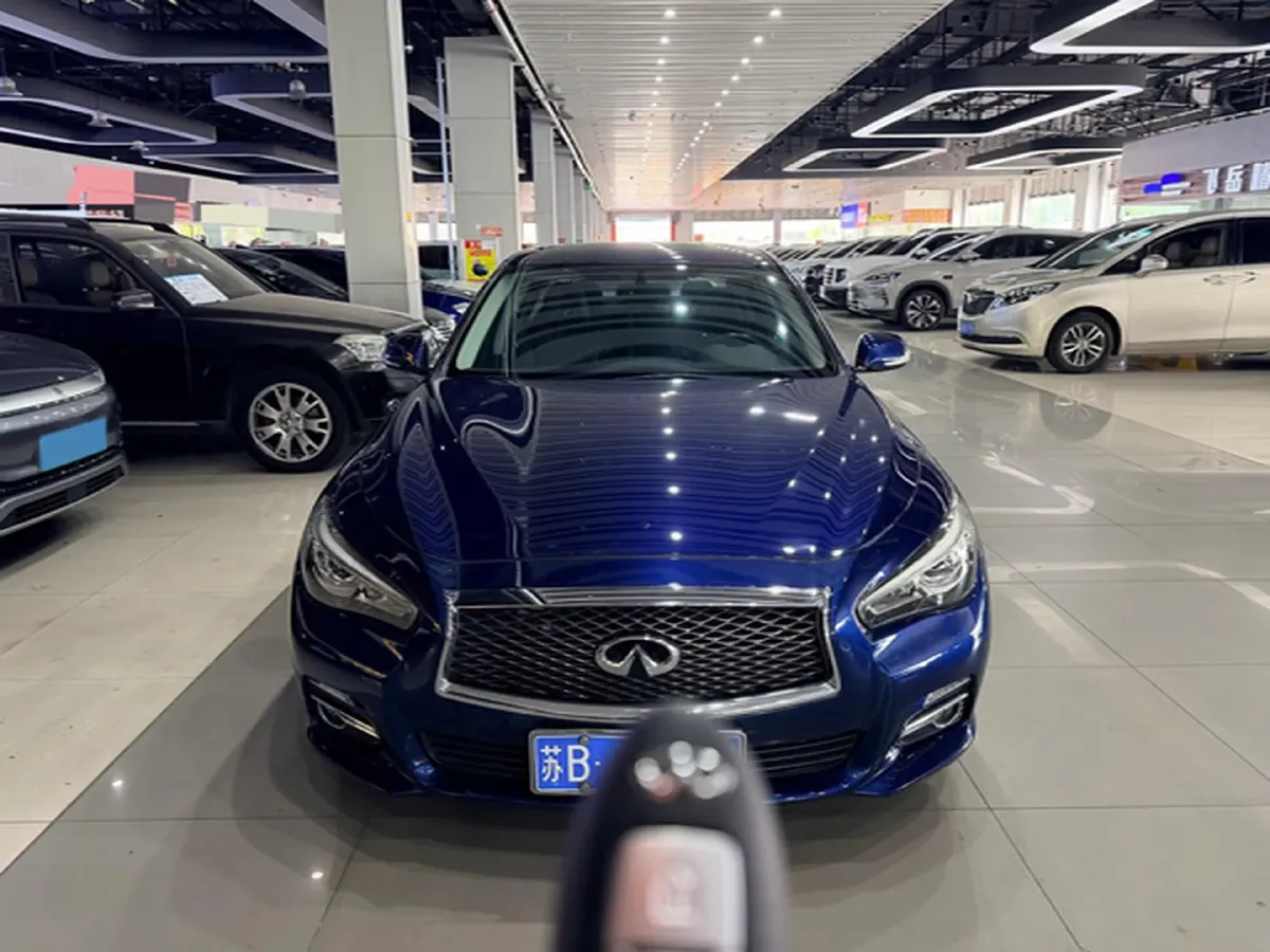 2016 Infiniti Q50L 2.0T 211HP L4 7AT,autocango,china used car exporter,china ev exporter,chinese used car exporter,chinese used ev exporter