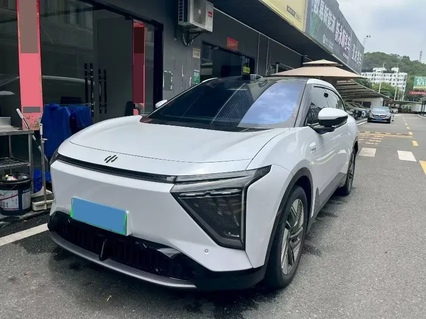 2023 HiPhi Y BEV 76.6KWH,autocango,china used car exporter,china ev exporter,chinese used car exporter,chinese used ev exporter