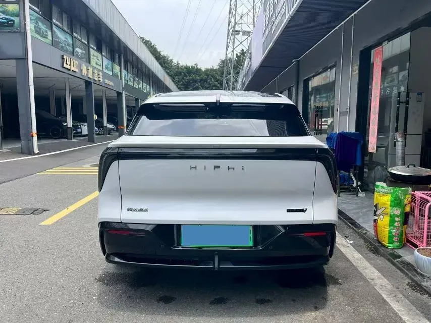 2023 HiPhi Y BEV 76.6KWH,autocango,china used car exporter,china ev exporter,chinese used car exporter,chinese used ev exporter