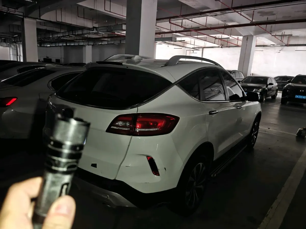 2018 Bestune X80 2.0L 147HP L4 6AT,autocango,china used car exporter,china ev exporter,chinese used car exporter,chinese used ev exporter