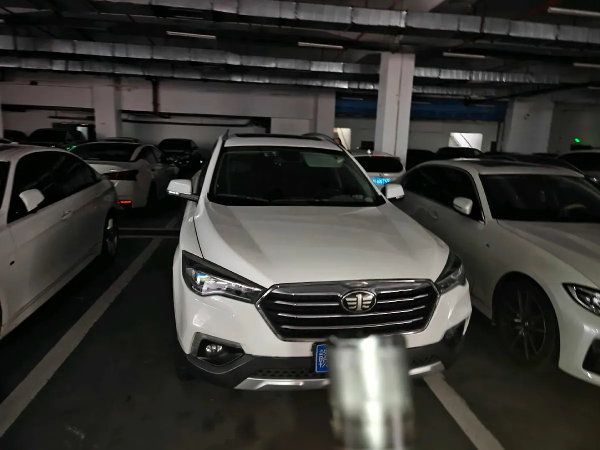 2018 Bestune X80 2.0L 147HP L4 6AT,autocango,china used car exporter,china ev exporter,chinese used car exporter,chinese used ev exporter