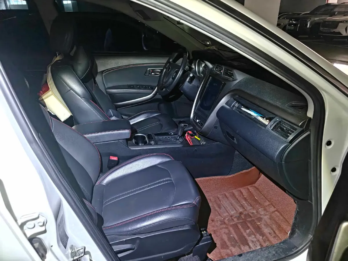 2018 Bestune X80 2.0L 147HP L4 6AT,autocango,china used car exporter,china ev exporter,chinese used car exporter,chinese used ev exporter