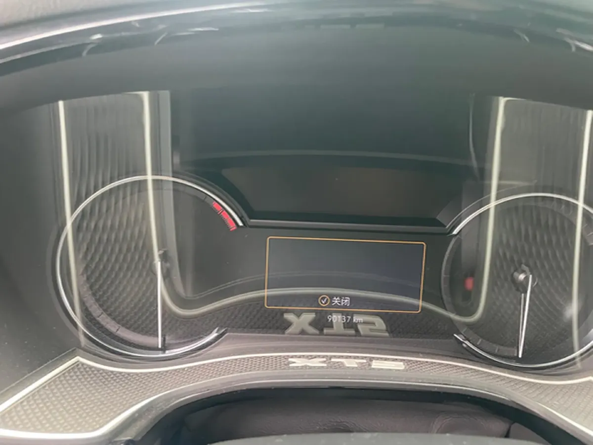 2020 Cadillac XT5 2.0T 237HP L4 9AT,autocango,china used car exporter,china ev exporter,chinese used car exporter,chinese used ev exporter