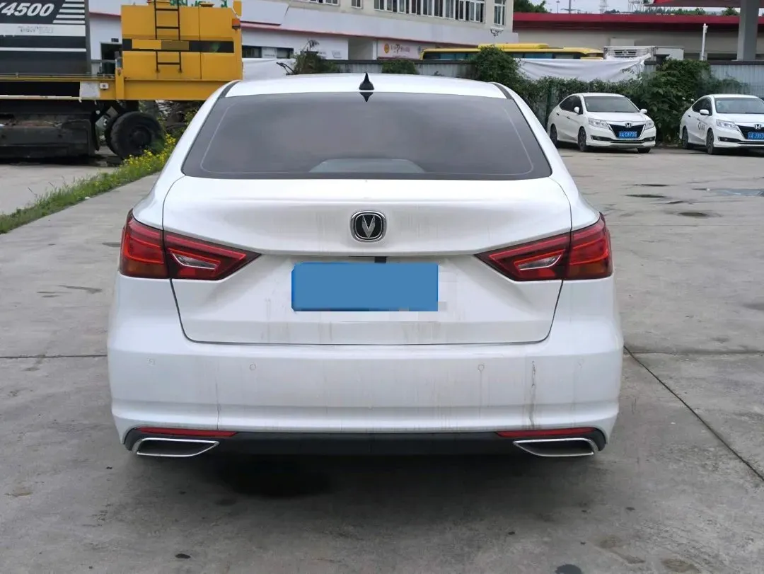 2020 ChangAn Raeton CC 1.5T 156HP L4 6AT,autocango,china used car exporter,china ev exporter,chinese used car exporter,chinese used ev exporter