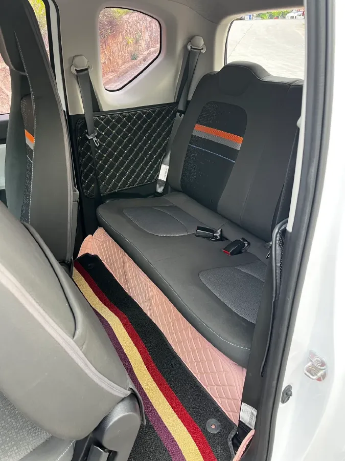 2021 WuLing HongGuang MINI EV BEV 13.9KWH,autocango,china used car exporter,china ev exporter,chinese used car exporter,chinese used ev exporter
