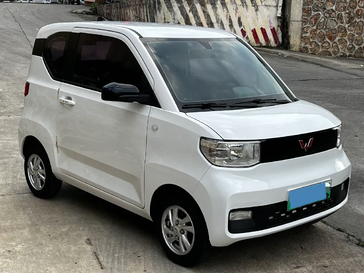 2021 WuLing HongGuang MINI EV BEV 13.9KWH,autocango,china used car exporter,china ev exporter,chinese used car exporter,chinese used ev exporter