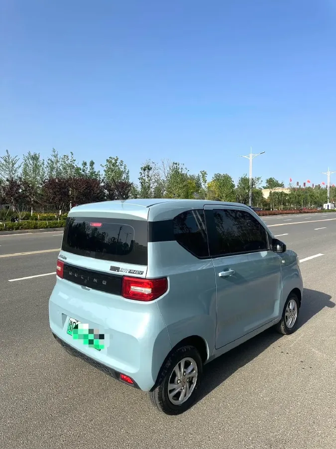 2020 WuLing HongGuang MINI EV BEV 13.8KWH,autocango,china used car exporter,china ev exporter,chinese used car exporter,chinese used ev exporter