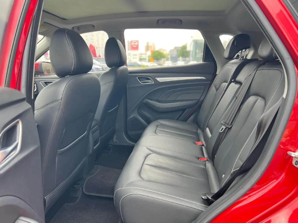 2020 Roewe RX3 1.6L 125HP L4 CVT,autocango,china used car exporter,china ev exporter,chinese used car exporter,chinese used ev exporter