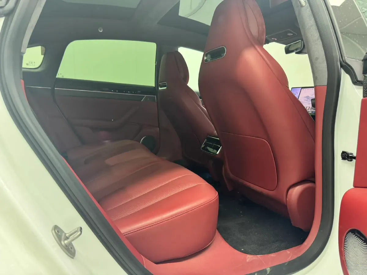 2025 Luxeed S7 BEV 100KWH,autocango,china used car exporter,china ev exporter,chinese used car exporter,chinese used ev exporter