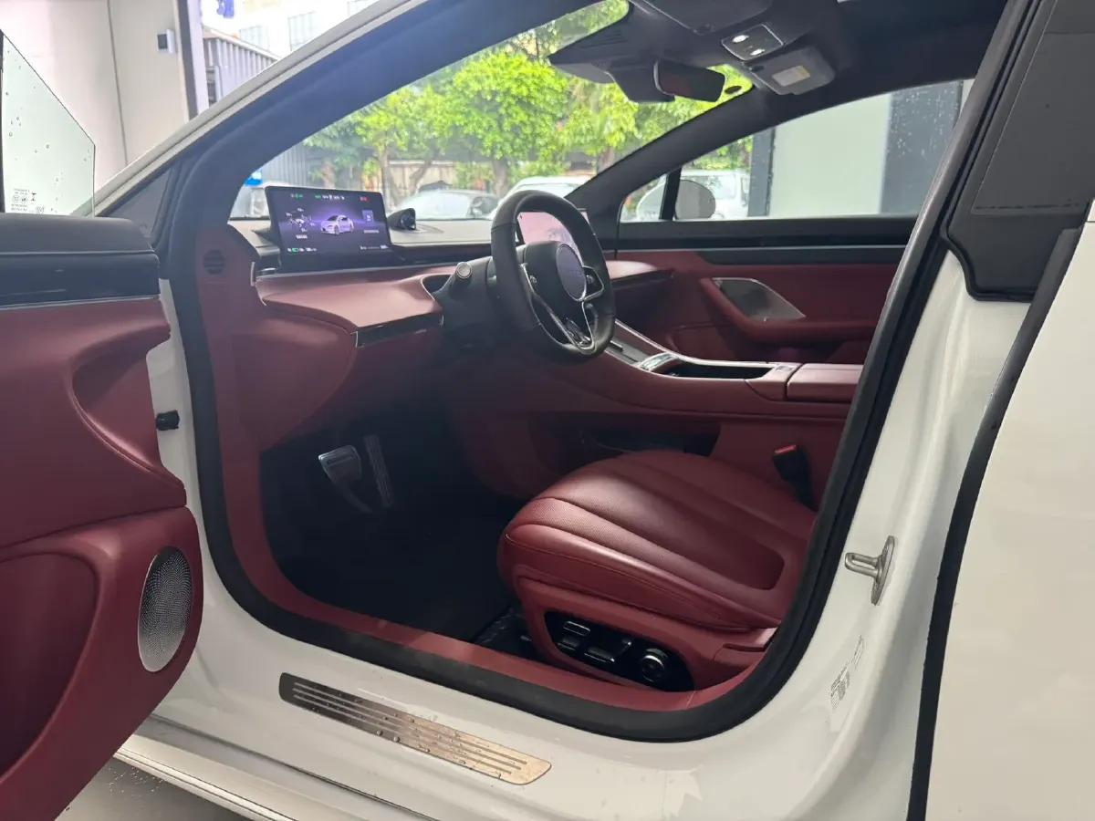2025 Luxeed S7 BEV 100KWH,autocango,china used car exporter,china ev exporter,chinese used car exporter,chinese used ev exporter