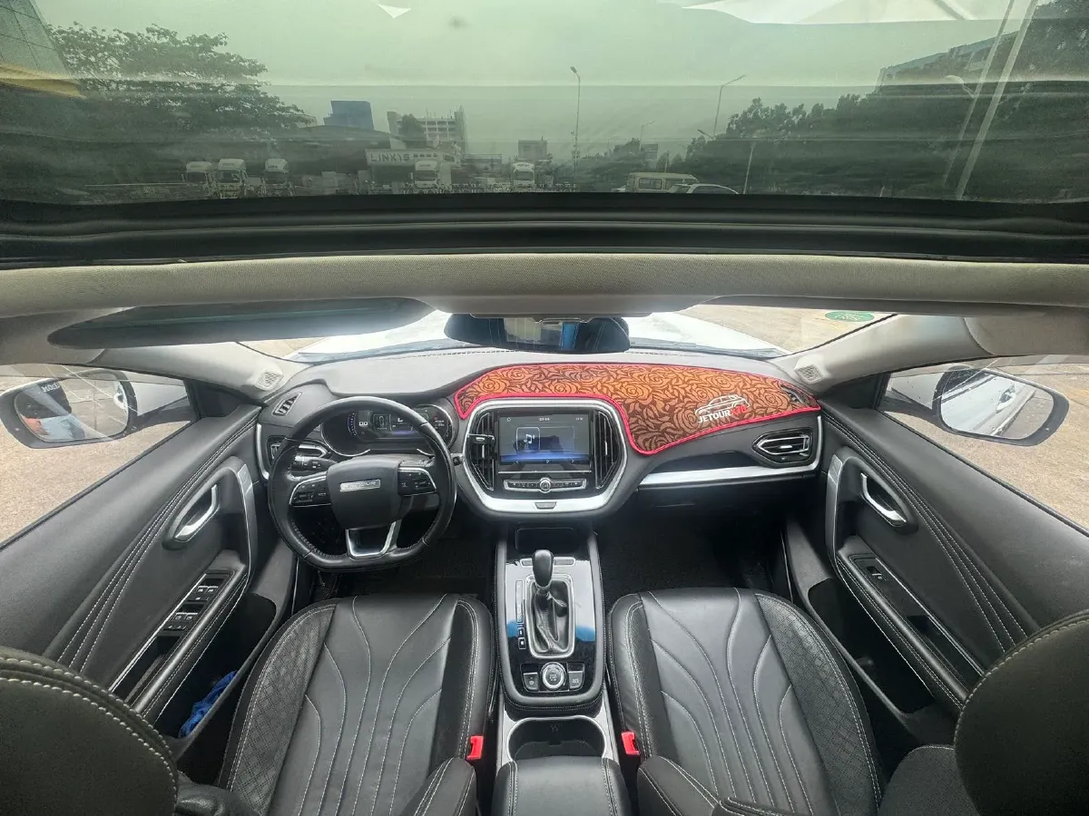2018 SWM X7 1.5T 156HP L4 6AT,autocango,china used car exporter,china ev exporter,chinese used car exporter,chinese used ev exporter