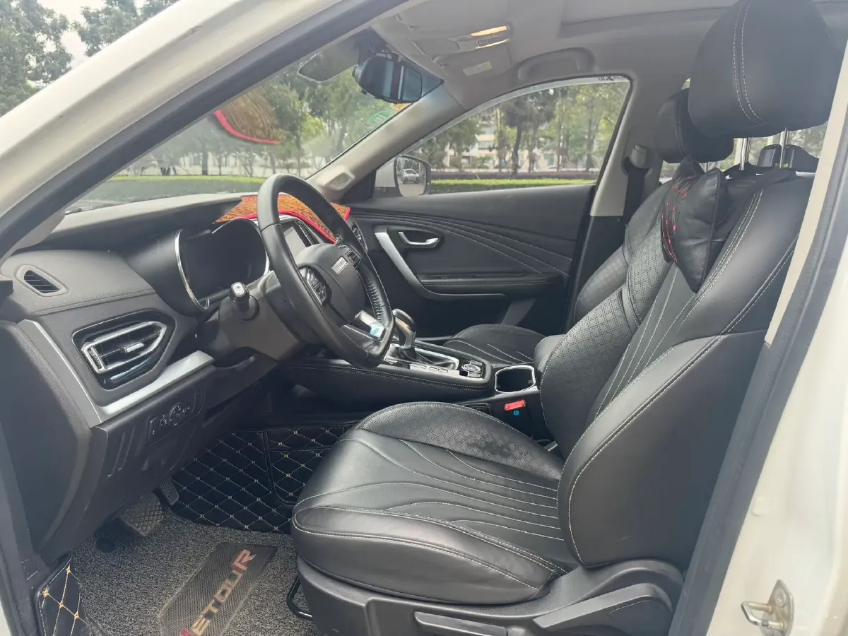 2018 SWM X7 1.5T 156HP L4 6AT,autocango,china used car exporter,china ev exporter,chinese used car exporter,chinese used ev exporter