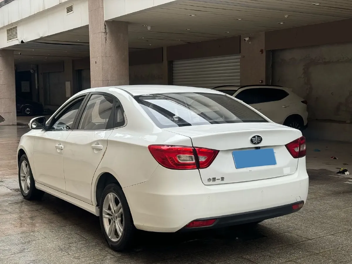 2019 Bestune B30 1.6L 109HP L4 6AT,autocango,china used car exporter,china ev exporter,chinese used car exporter,chinese used ev exporter