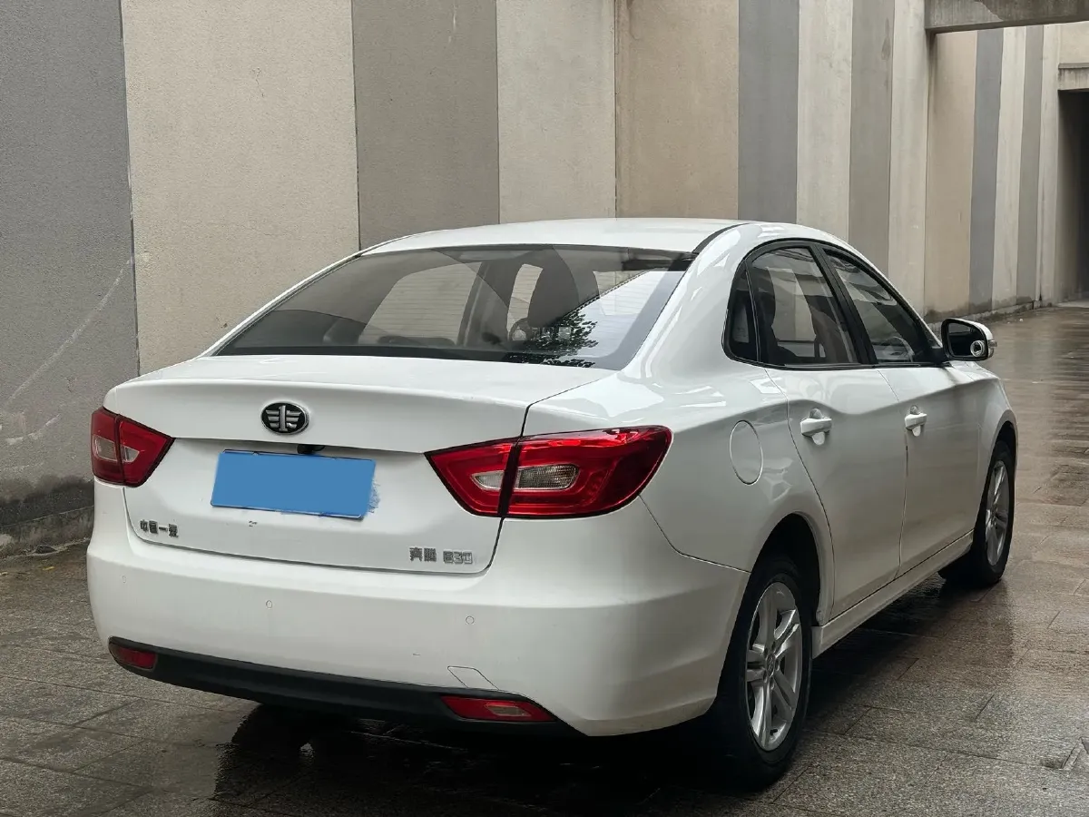 2019 Bestune B30 1.6L 109HP L4 6AT,autocango,china used car exporter,china ev exporter,chinese used car exporter,chinese used ev exporter