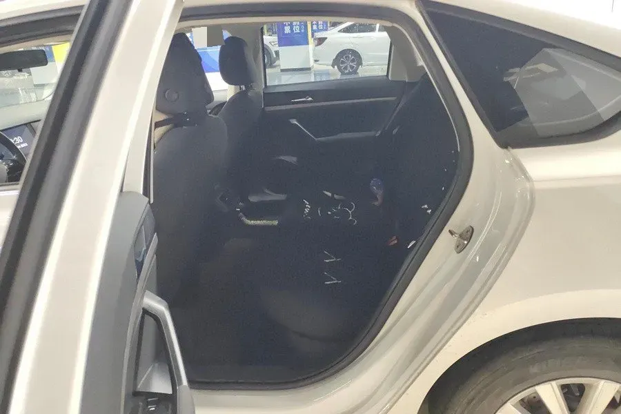 2022 BeiJing Auto X7 1.5T 188HP L4 7DCT,autocango,china used car exporter,china ev exporter,chinese used car exporter,chinese used ev exporter