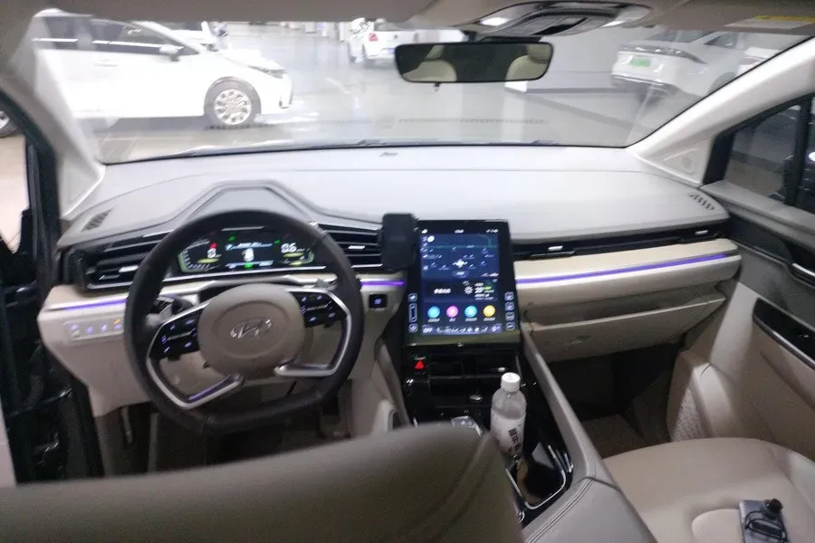 2021 Hyundai Custo 2.0T 236HP L4 8AT,autocango,china used car exporter,china ev exporter,chinese used car exporter,chinese used ev exporter