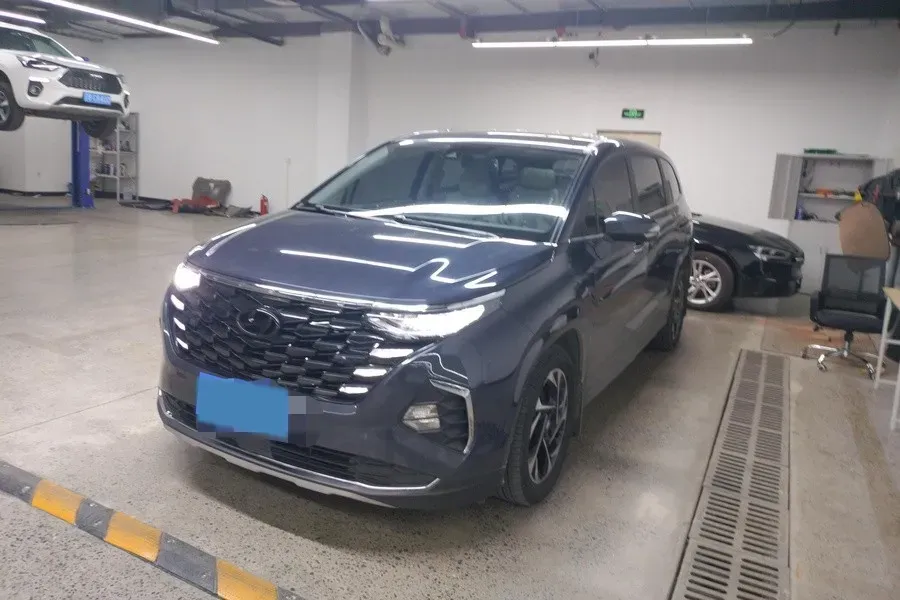 2021 Hyundai Custo 2.0T 236HP L4 8AT,autocango,china used car exporter,china ev exporter,chinese used car exporter,chinese used ev exporter