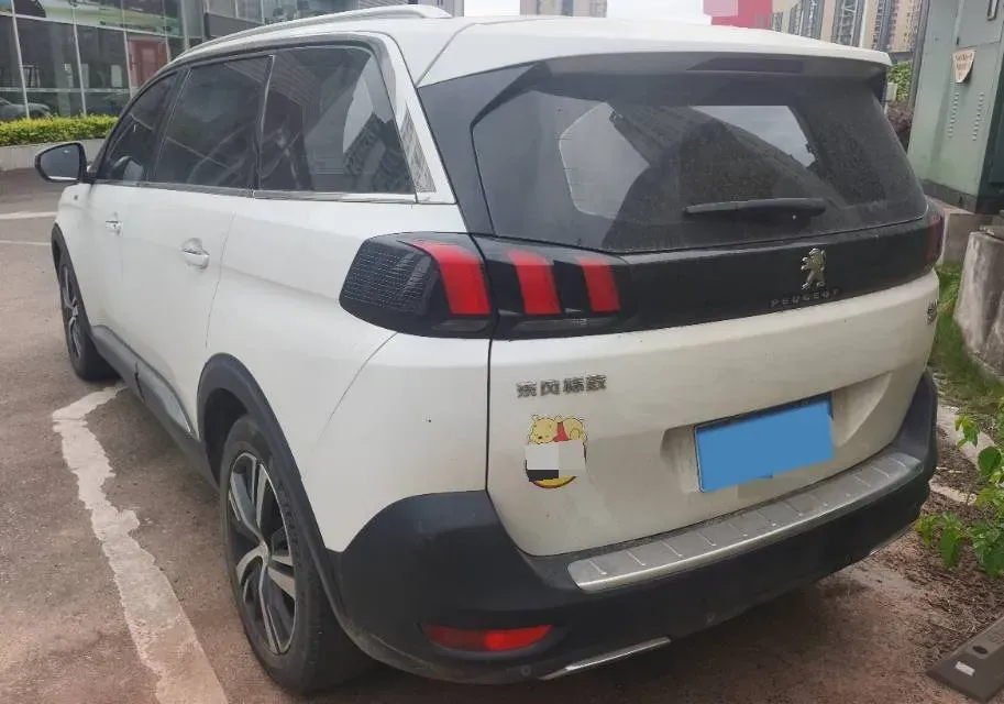 2017 Peugeot 5008 1.8T 204HP L4 6AT,autocango,china used car exporter,china ev exporter,chinese used car exporter,chinese used ev exporter