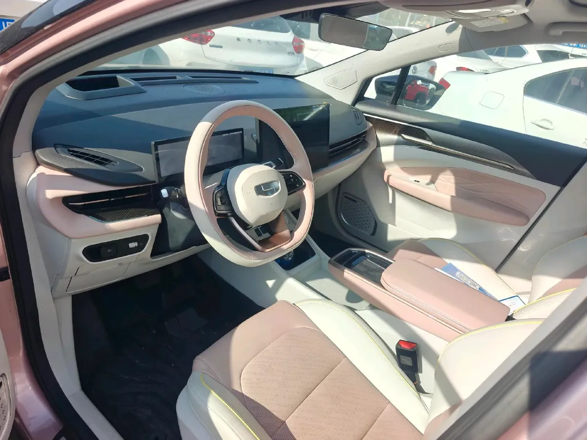 2022 Ruichi Auto ED71 BEV 60.152KWH,autocango,china used car exporter,china ev exporter,chinese used car exporter,chinese used ev exporter