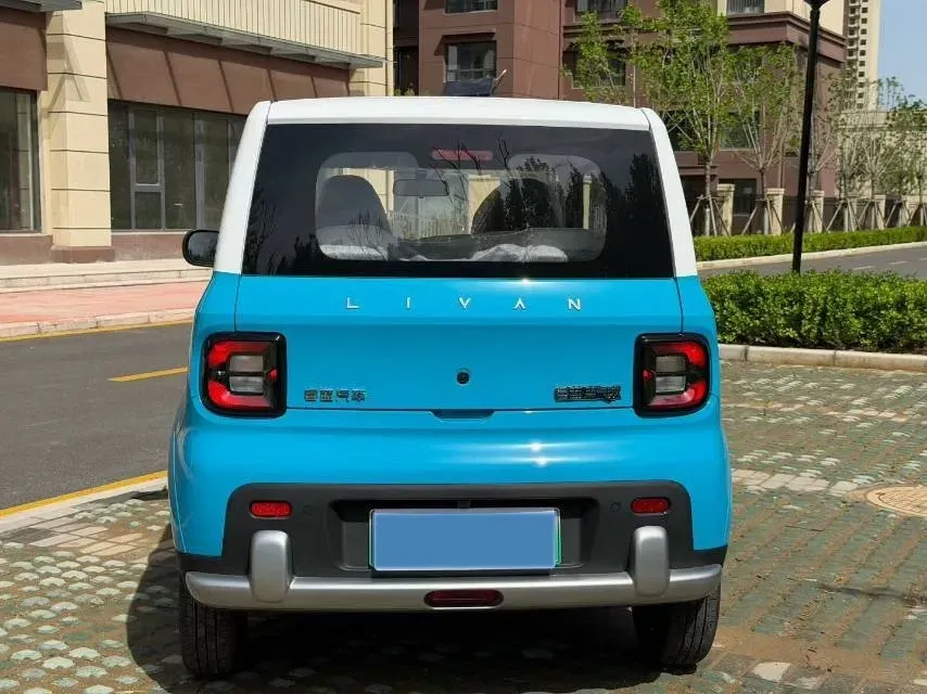 2025 Geely Lanqiqiu BEV,autocango,china used car exporter,china ev exporter,chinese used car exporter,chinese used ev exporter