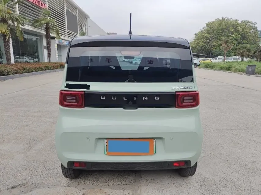 2021 WuLing HongGuang MINI EV BEV 13.9KWH,autocango,china used car exporter,china ev exporter,chinese used car exporter,chinese used ev exporter